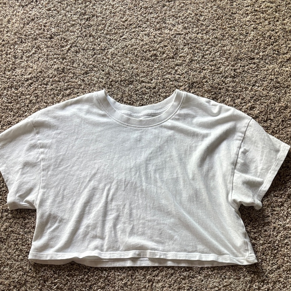 Casual White Cropped T-Shirt